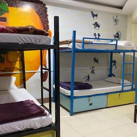 Vagabond Stay Hostel Βαρανάσι Εξωτερικό φωτογραφία