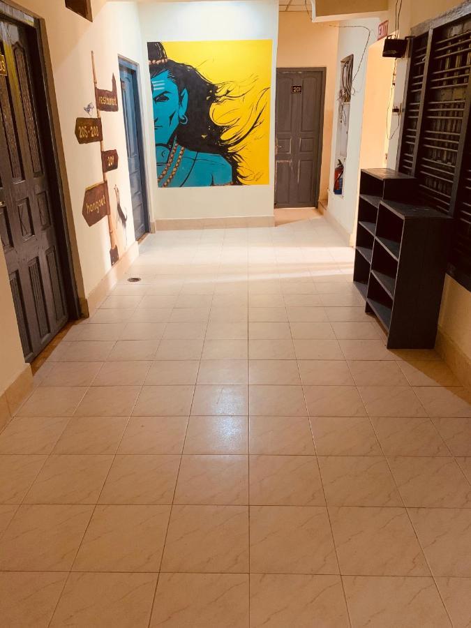 Vagabond Stay Hostel Βαρανάσι Εξωτερικό φωτογραφία