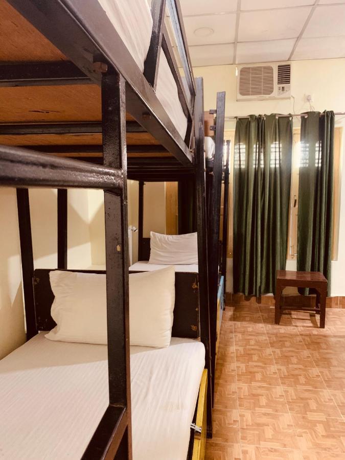 Vagabond Stay Hostel Βαρανάσι Εξωτερικό φωτογραφία