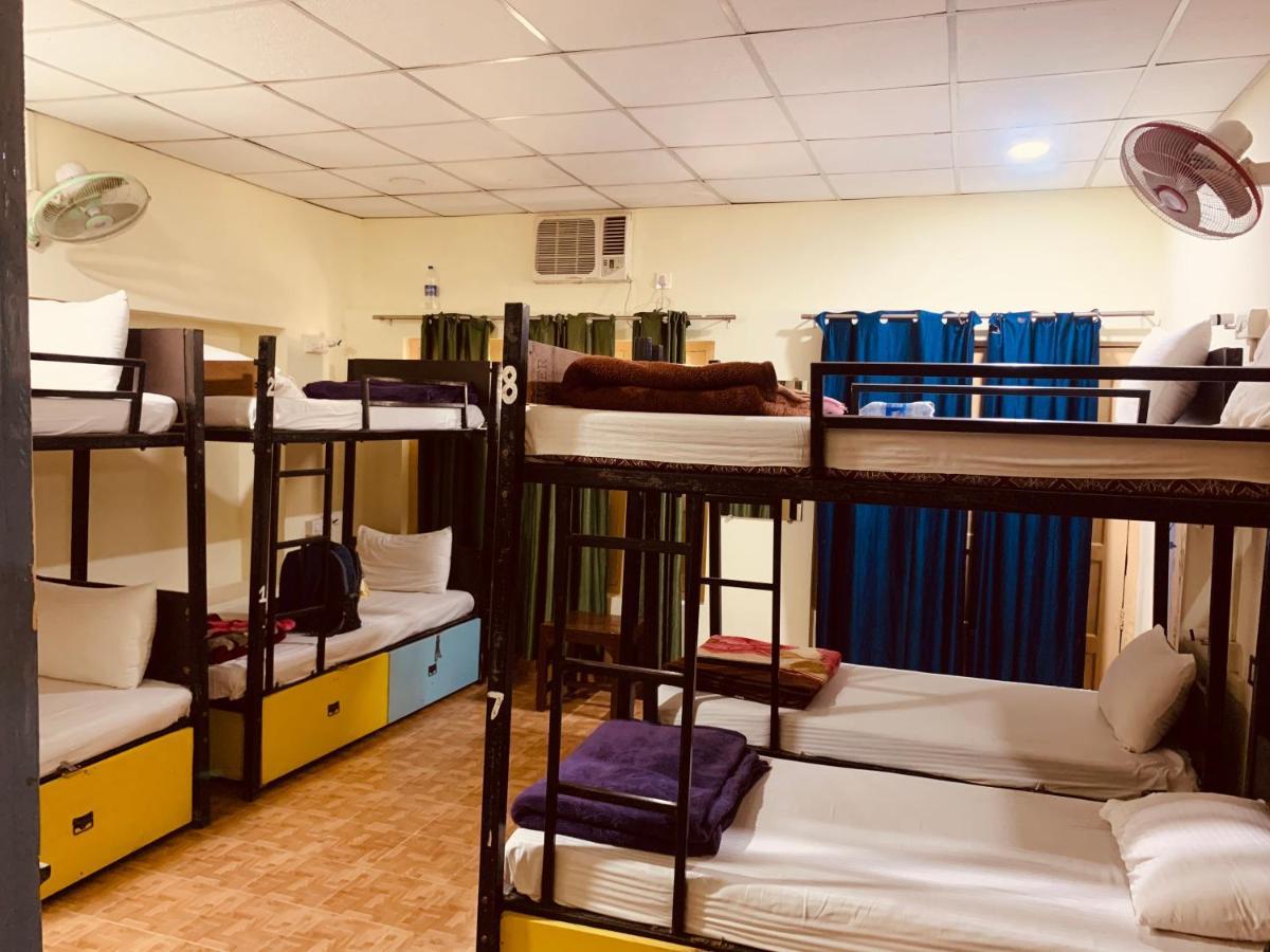 Vagabond Stay Hostel Βαρανάσι Εξωτερικό φωτογραφία