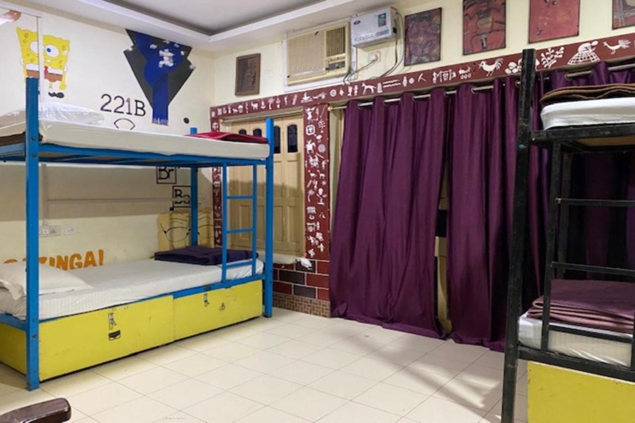 Vagabond Stay Hostel Βαρανάσι Εξωτερικό φωτογραφία