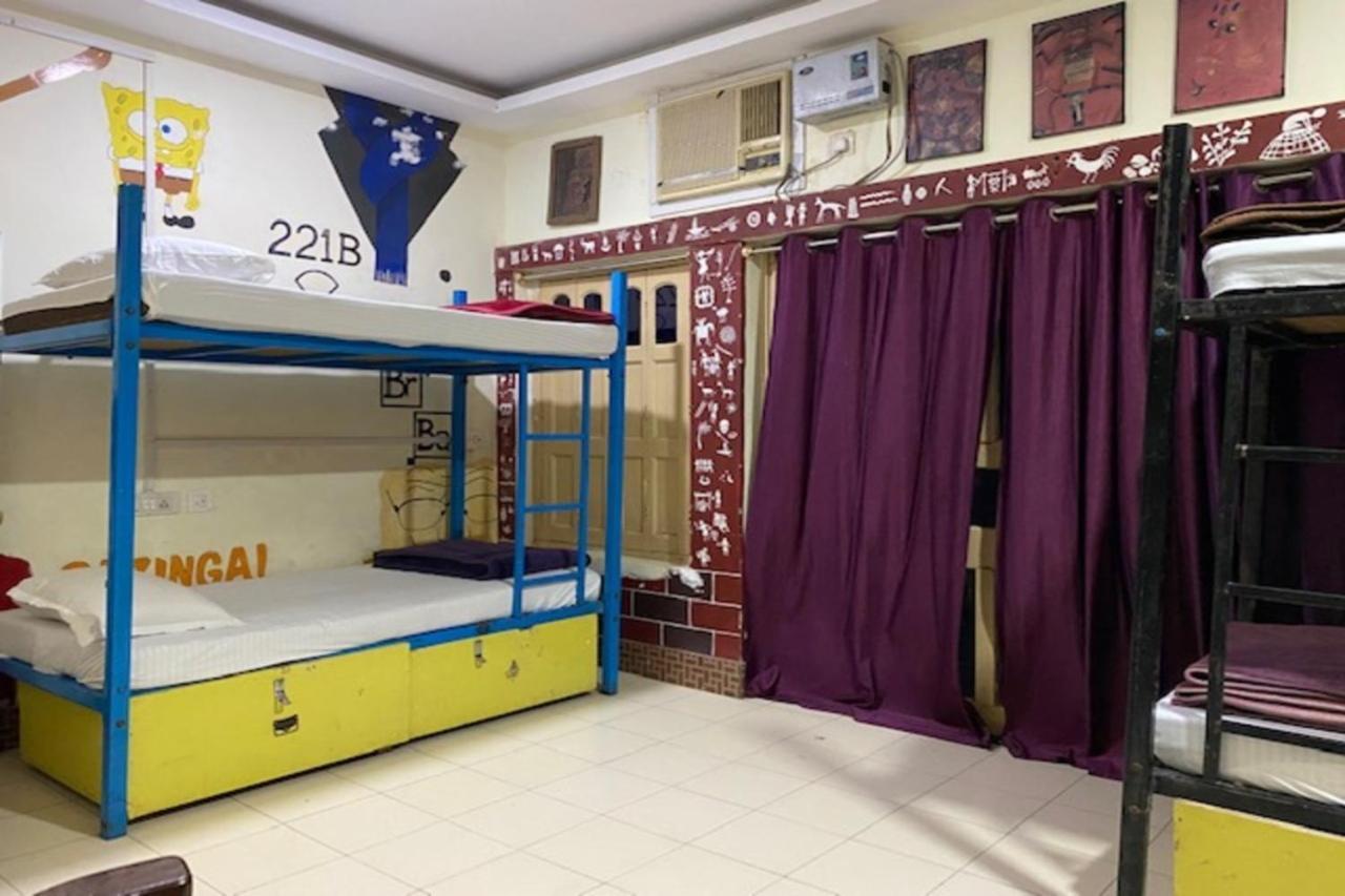 Vagabond Stay Hostel Βαρανάσι Εξωτερικό φωτογραφία