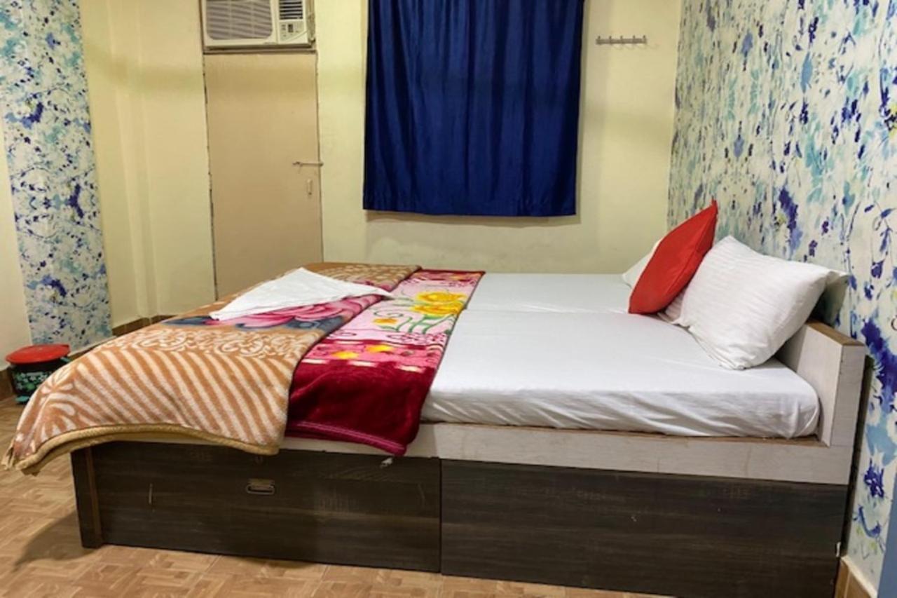 Vagabond Stay Hostel Βαρανάσι Εξωτερικό φωτογραφία