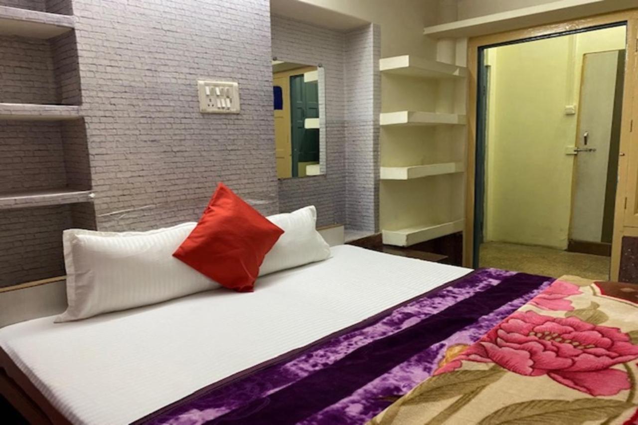 Vagabond Stay Hostel Βαρανάσι Εξωτερικό φωτογραφία