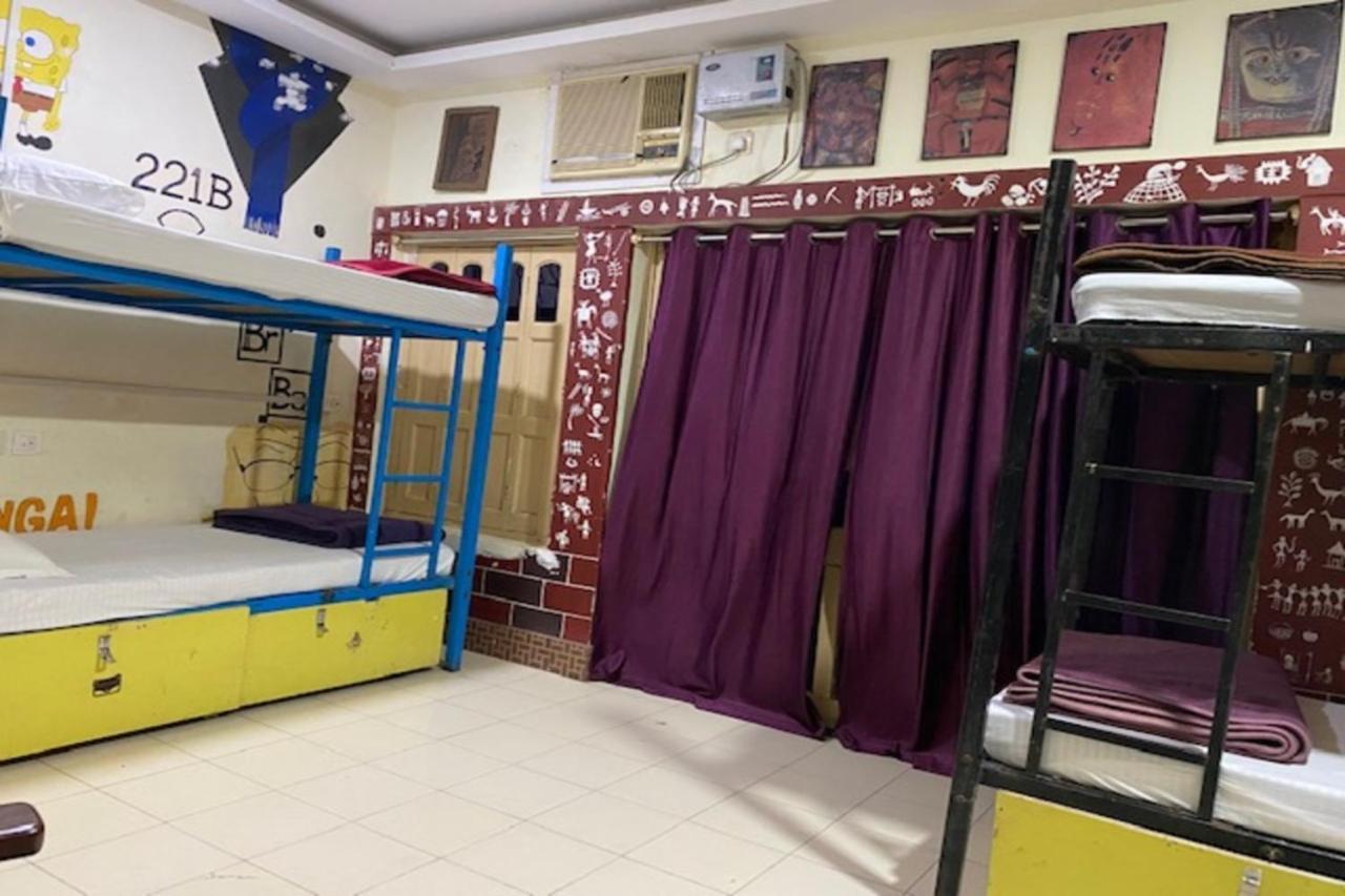 Vagabond Stay Hostel Βαρανάσι Εξωτερικό φωτογραφία